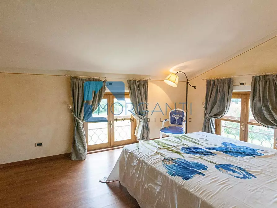Immagine 26 di Villa in vendita  a Pietrasanta
