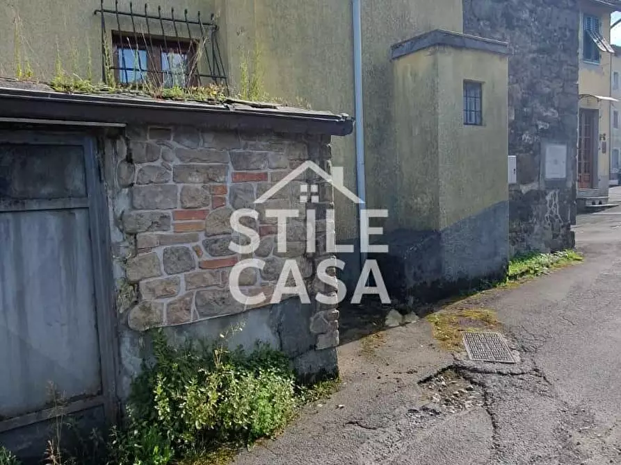 Immagine 37 di Terratetto in vendita  a Capannori