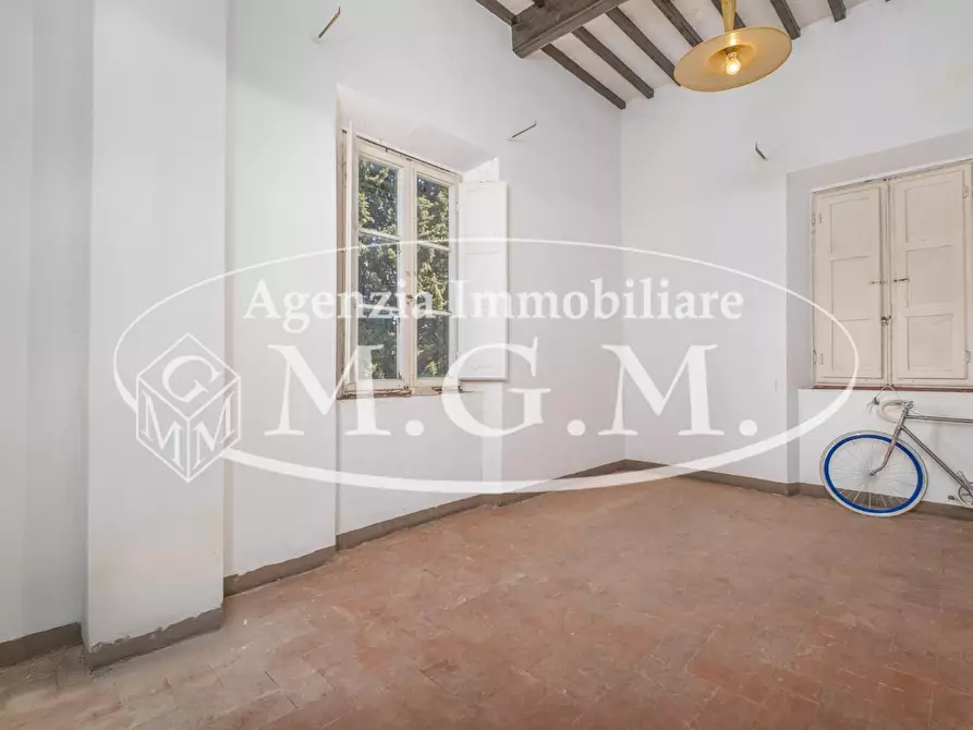Immagine 45 di Villa in vendita  a Buti