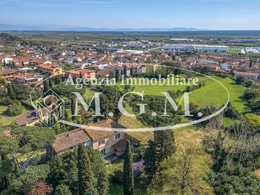 Immagine 8 di Villa in vendita  a Buti