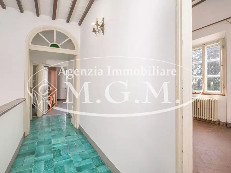 Immagine 39 di Villa in vendita  a Buti