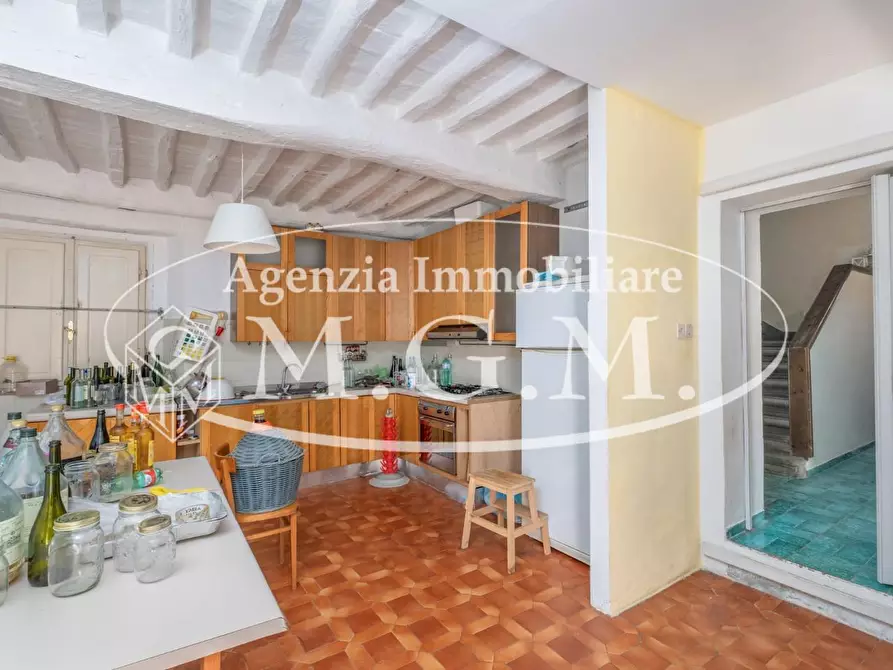 Immagine 36 di Villa in vendita  a Buti