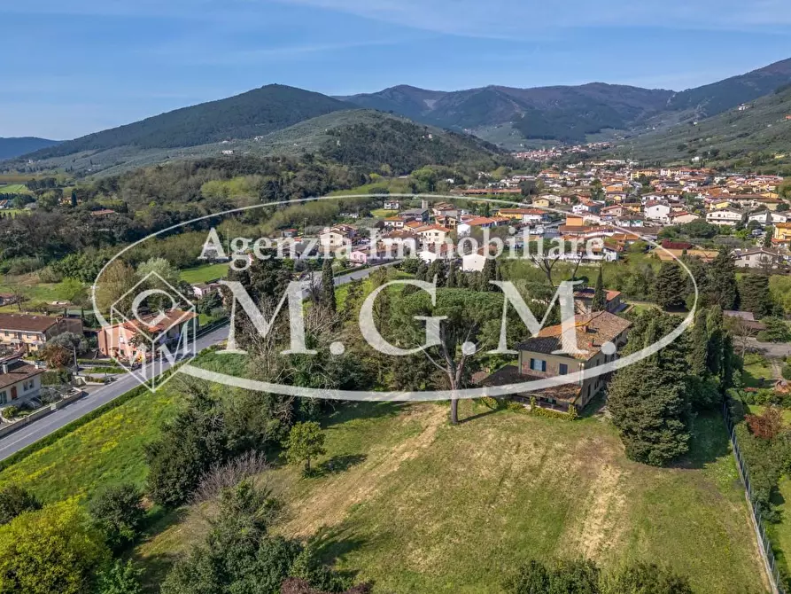 Immagine 5 di Villa in vendita  a Buti