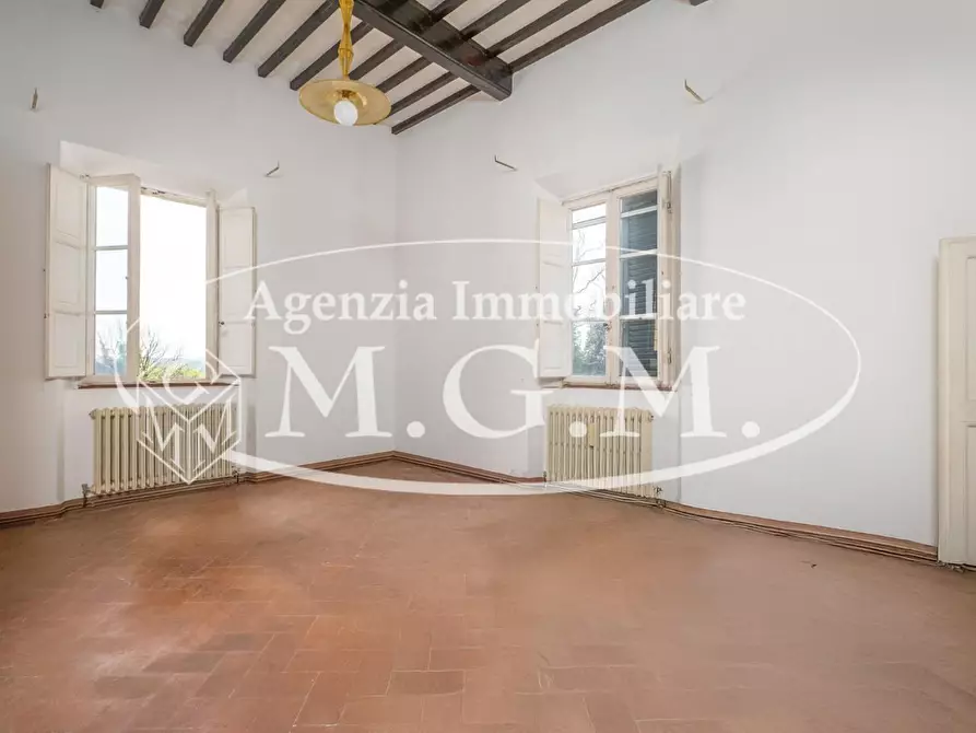 Immagine 43 di Villa in vendita  a Buti