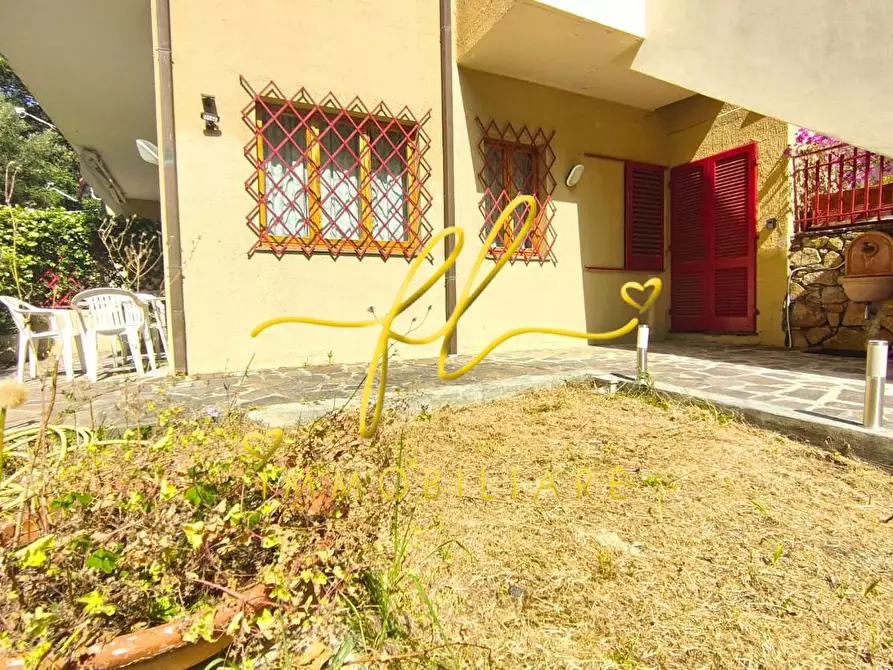 Immagine 27 di Appartamento in vendita  a Rosignano Marittimo