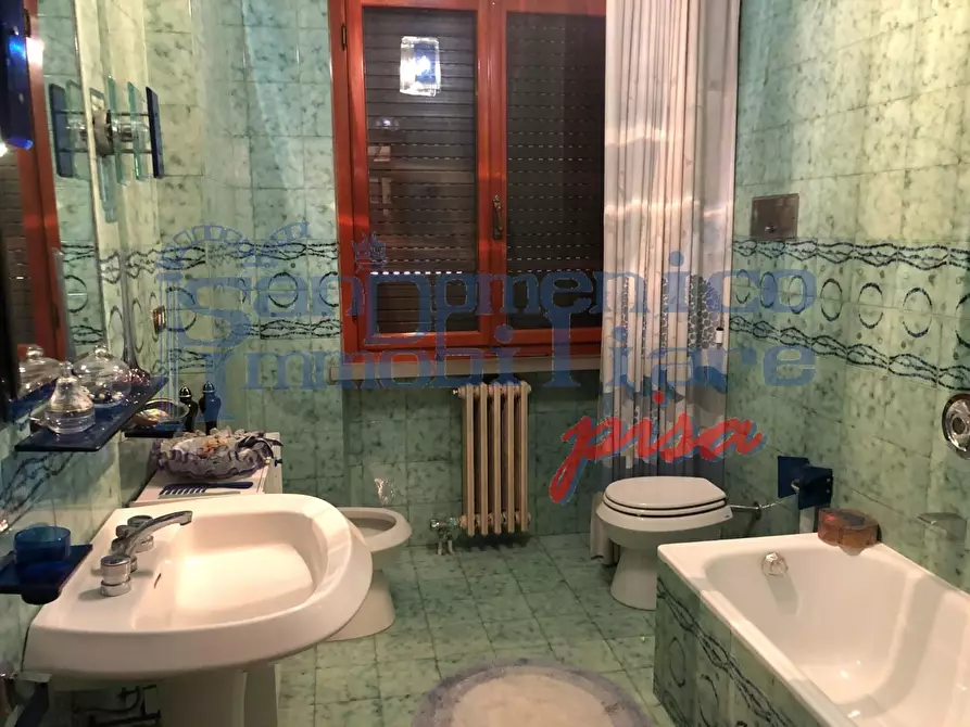 Immagine 15 di Villa in vendita  a San Giuliano Terme