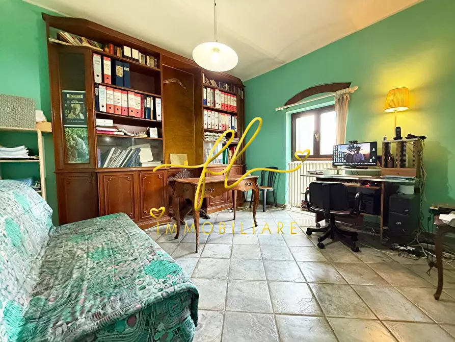 Immagine 36 di Casa colonica in vendita  a Cecina