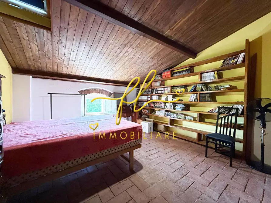 Immagine 46 di Casa colonica in vendita  a Cecina