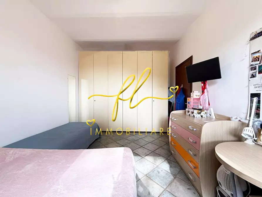 Immagine 32 di Casa colonica in vendita  a Cecina