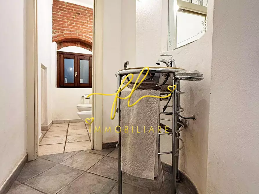 Immagine 26 di Casa colonica in vendita  a Cecina