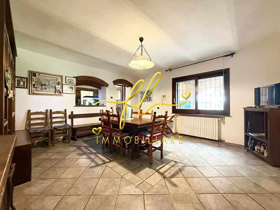 Immagine 21 di Casa colonica in vendita  a Cecina