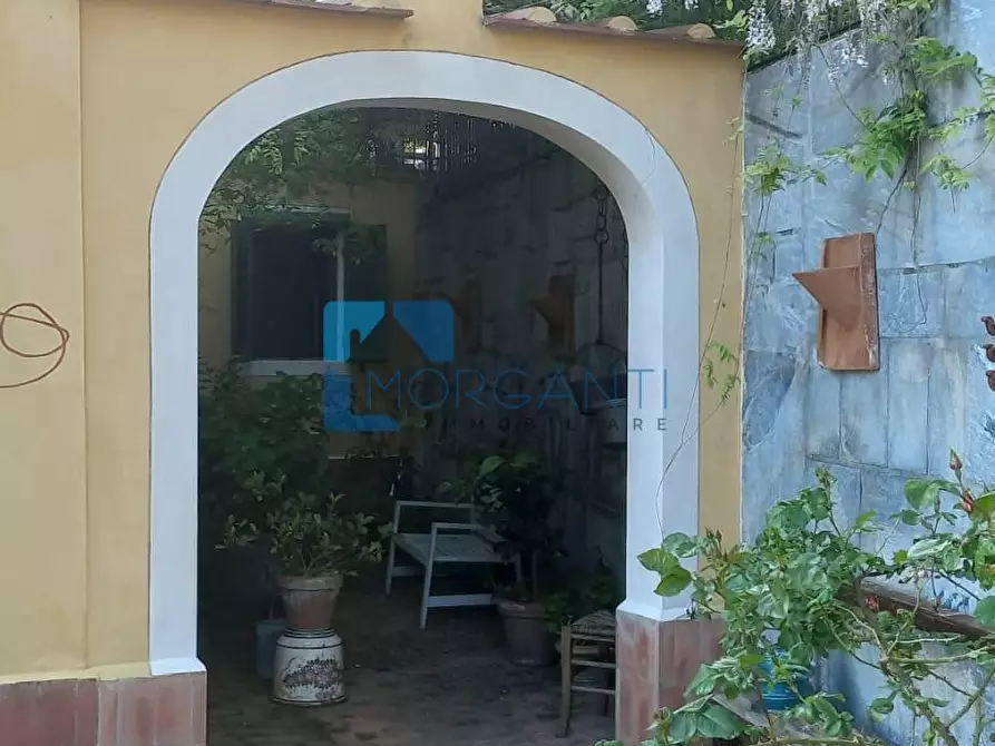 Immagine 26 di Villa in vendita  a Camaiore