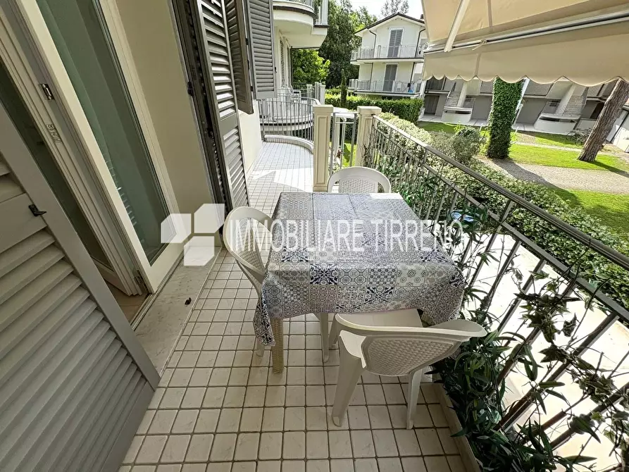 Immagine 8 di Appartamento in vendita  a Massa