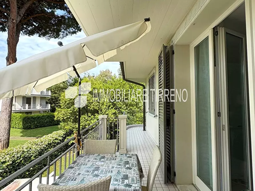 Immagine 9 di Appartamento in vendita  a Massa