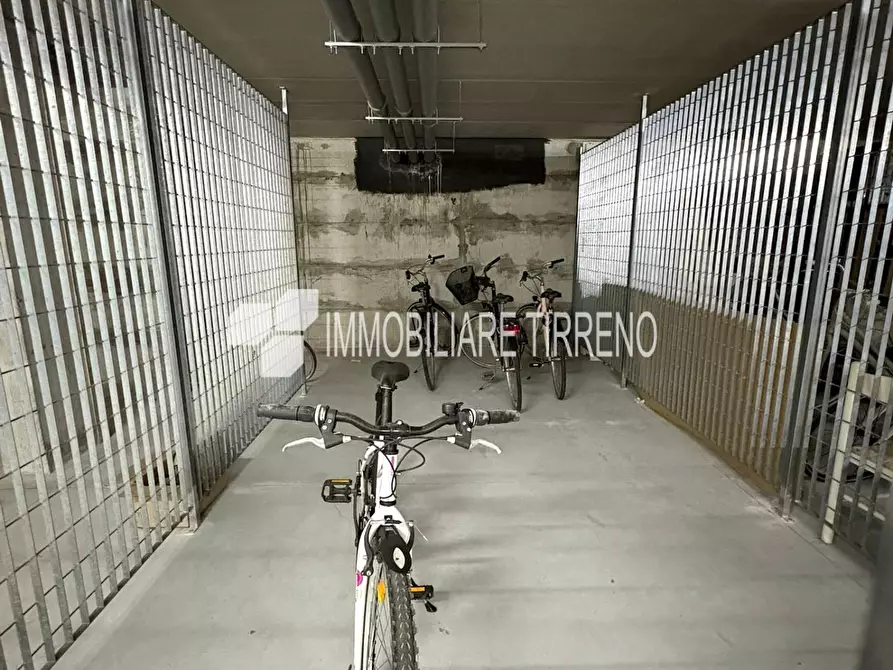 Immagine 10 di Appartamento in vendita  a Massa