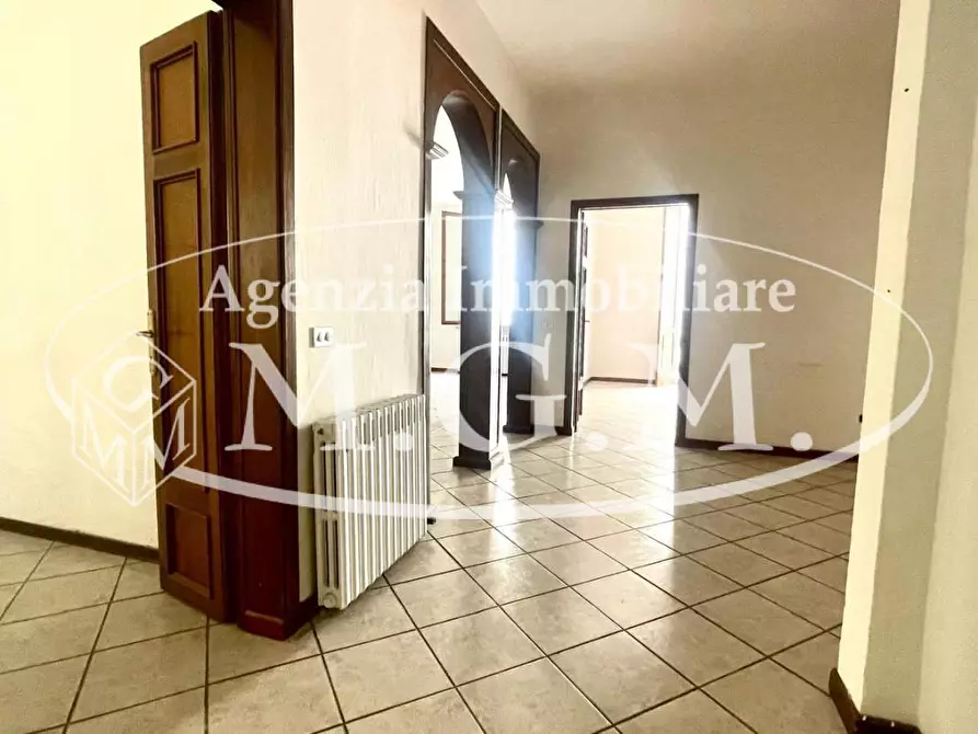 Immagine 3 di Ufficio in affitto  a Pontedera