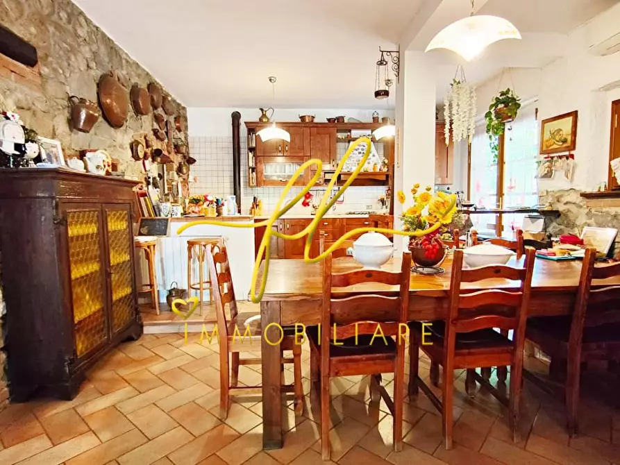 Immagine 10 di Casa colonica in vendita  a San Vincenzo