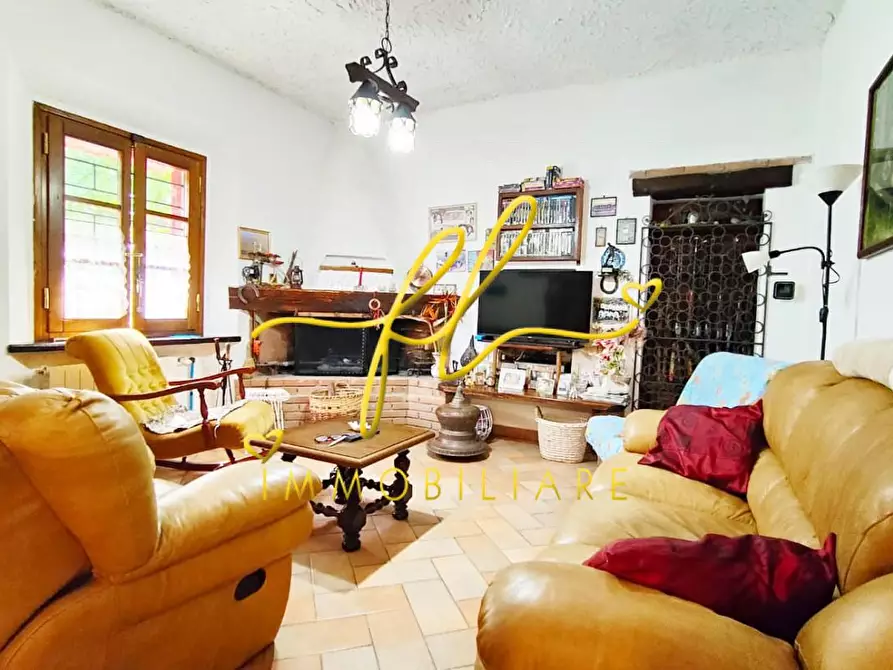 Immagine 7 di Casa colonica in vendita  a San Vincenzo