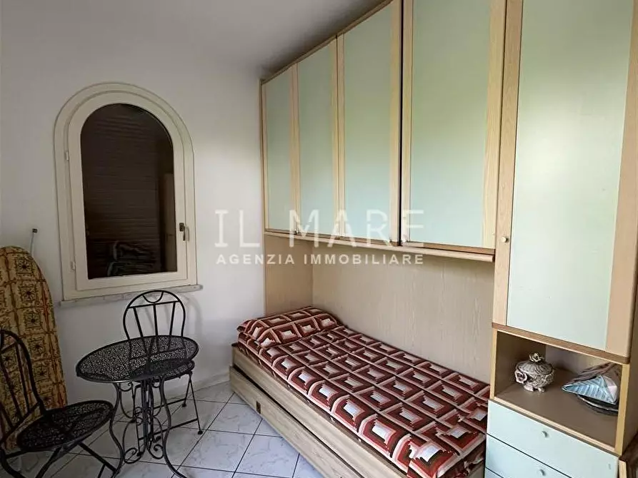 Immagine 15 di Appartamento in vendita  a Massa