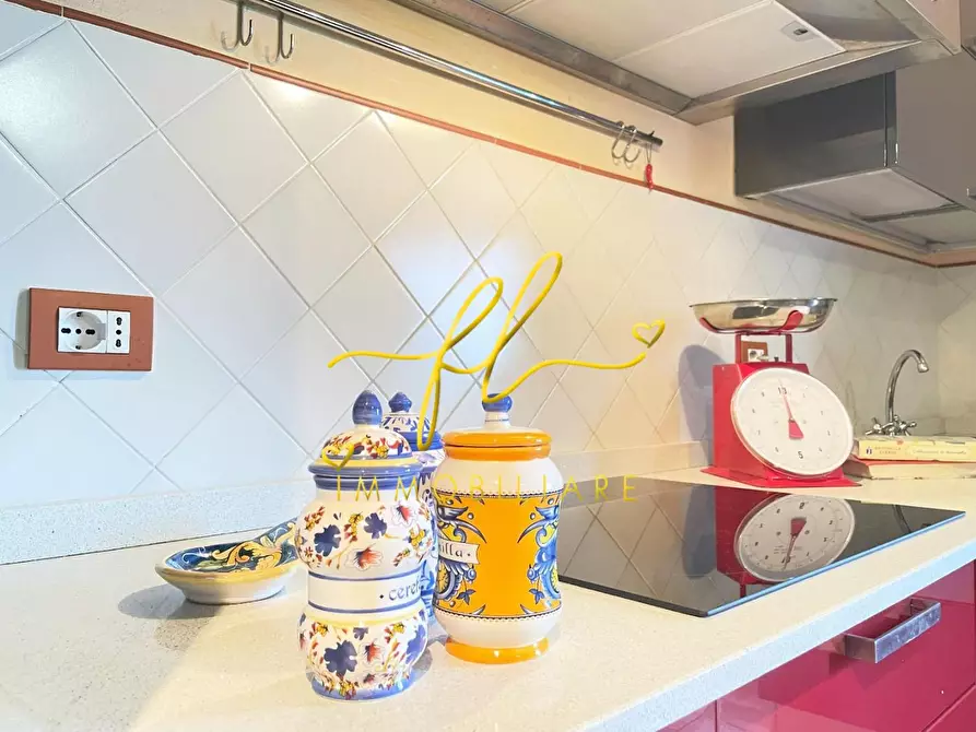 Immagine 8 di Appartamento in vendita  a Pomarance