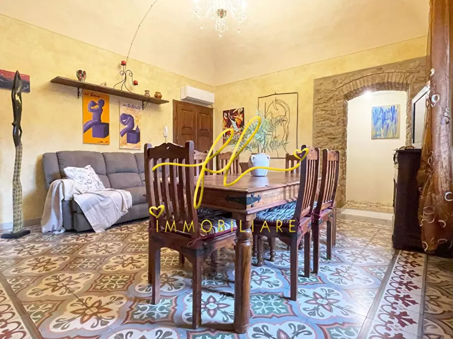 Immagine 2 di Appartamento in vendita  a Pomarance