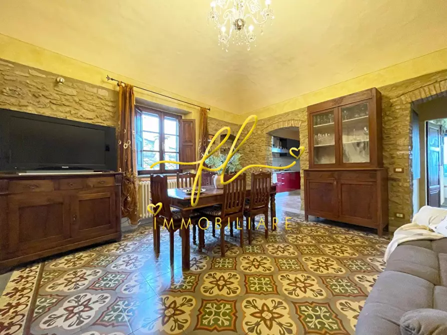 Immagine 3 di Appartamento in vendita  a Pomarance