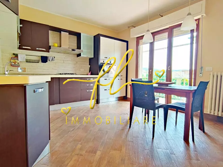 Immagine 4 di Appartamento in vendita  a Castagneto Carducci