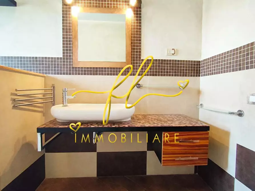 Immagine 14 di Appartamento in vendita  a Castagneto Carducci