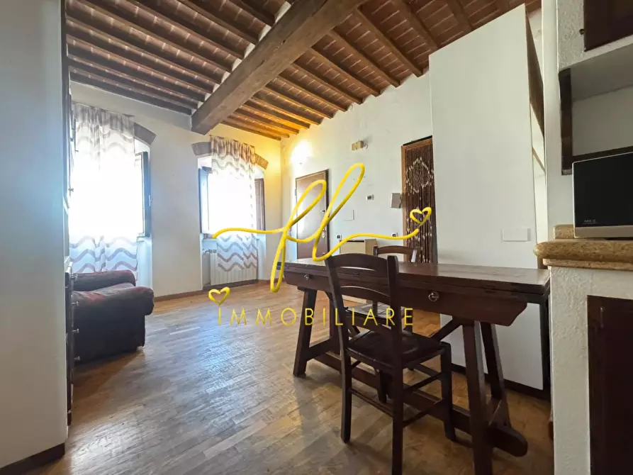 Immagine 5 di Appartamento in vendita  a Livorno