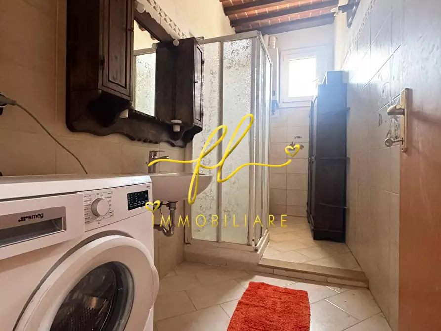 Immagine 17 di Appartamento in vendita  a Livorno