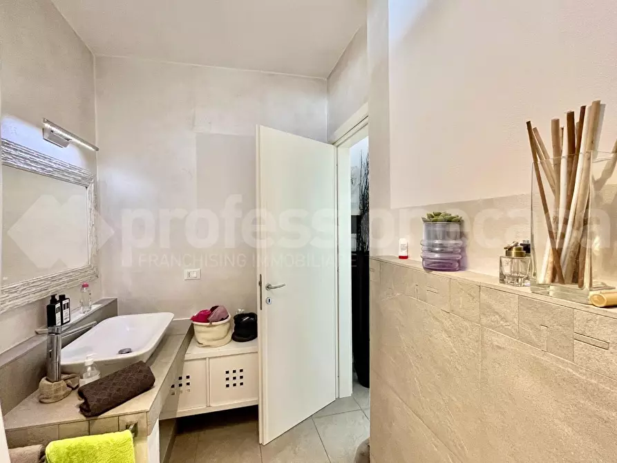 Immagine 19 di Mansarda in vendita  a Pontedera