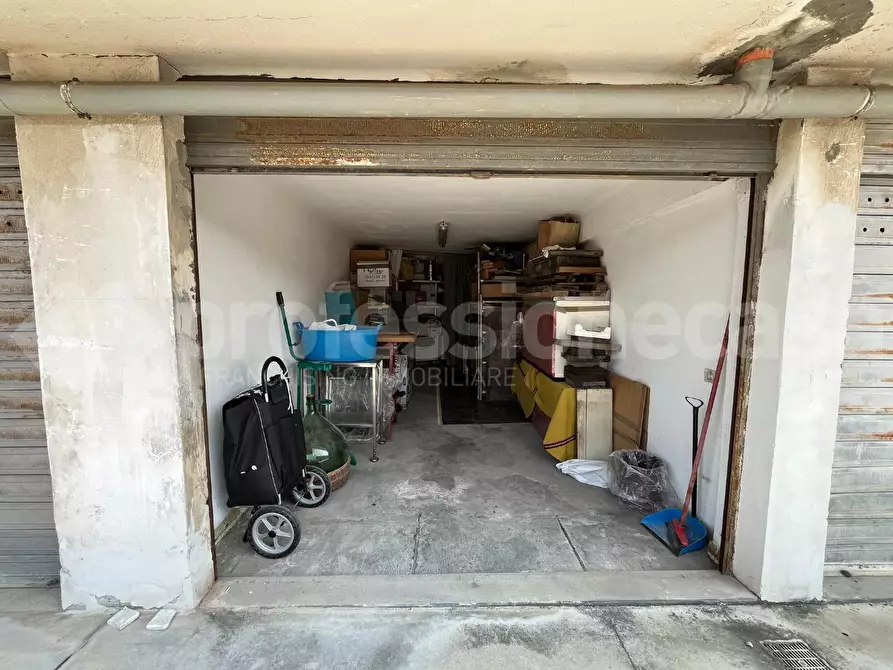 Immagine 23 di Mansarda in vendita  a Pontedera