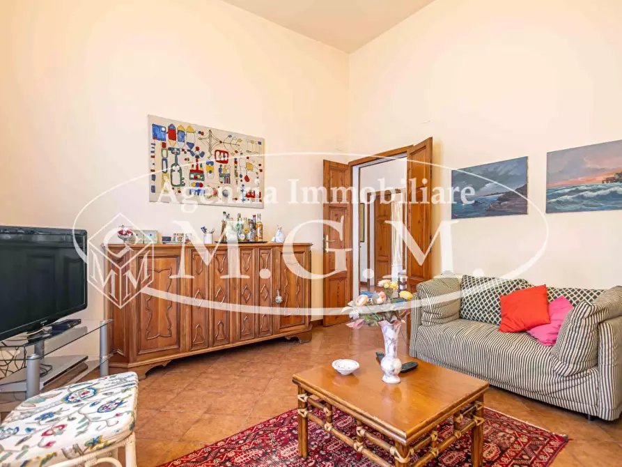 Immagine 5 di Appartamento in vendita  a Pontedera