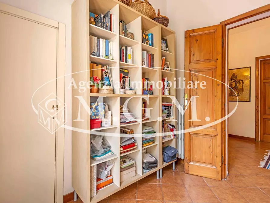 Immagine 13 di Appartamento in vendita  a Pontedera