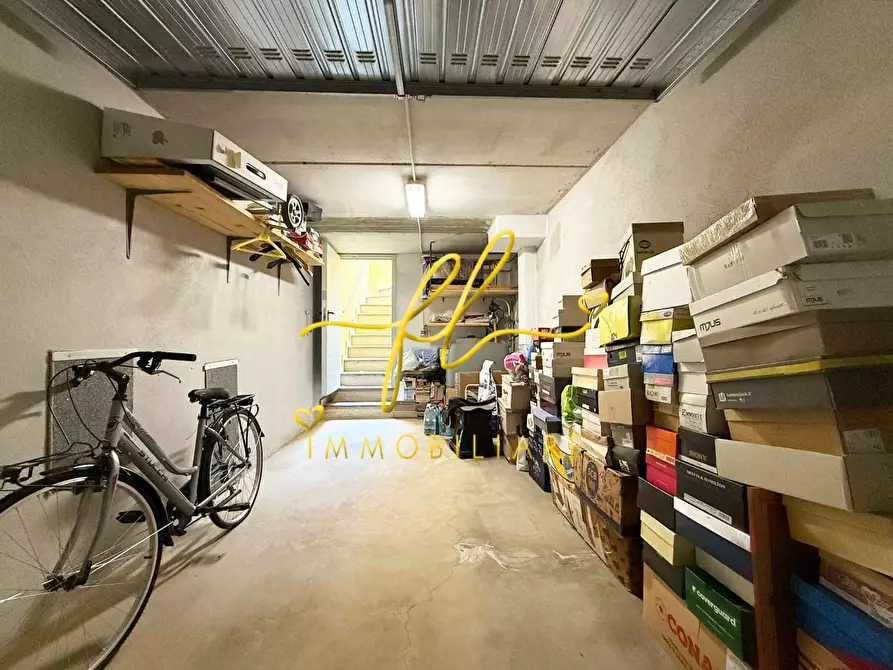 Immagine 20 di Appartamento in vendita  a Rosignano Marittimo