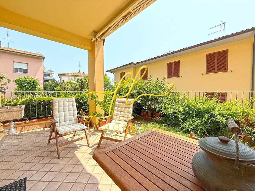 Immagine 6 di Appartamento in vendita  a Rosignano Marittimo