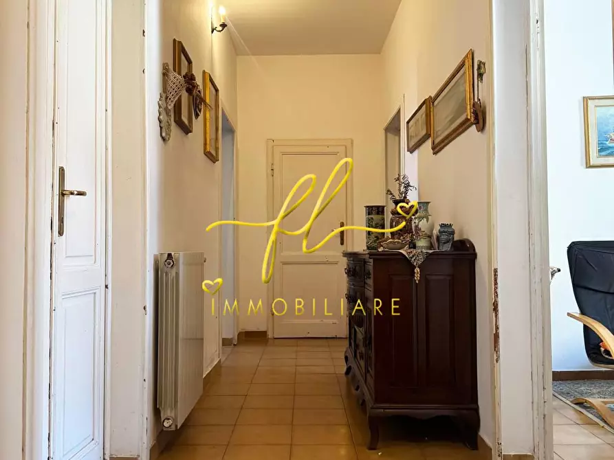 Immagine 15 di Appartamento in vendita  a Livorno