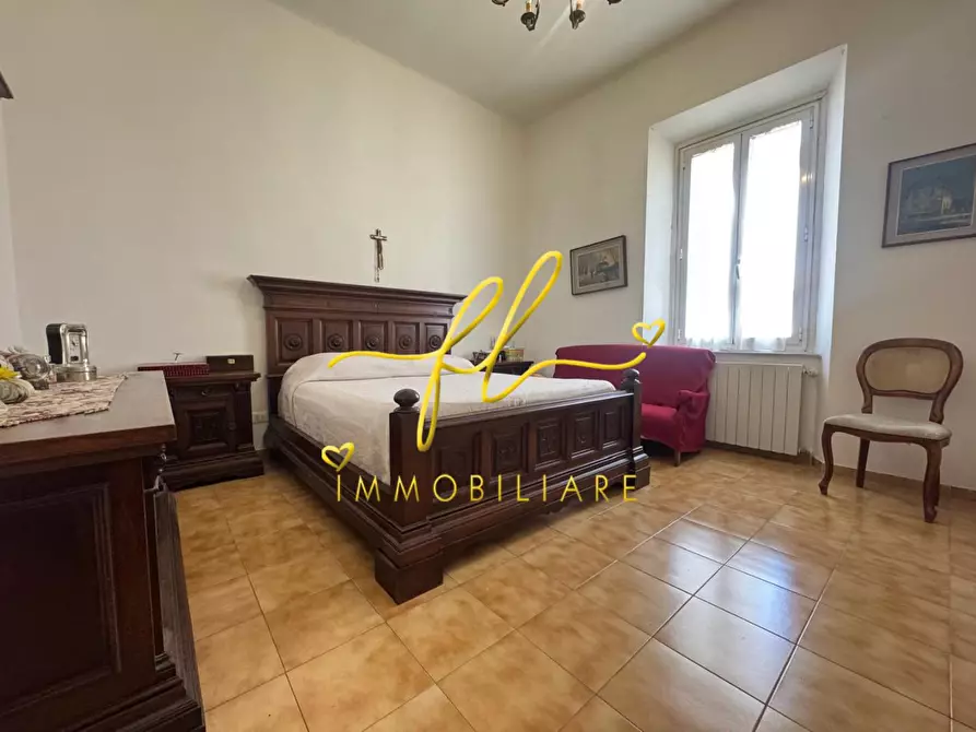 Immagine 21 di Appartamento in vendita  a Livorno