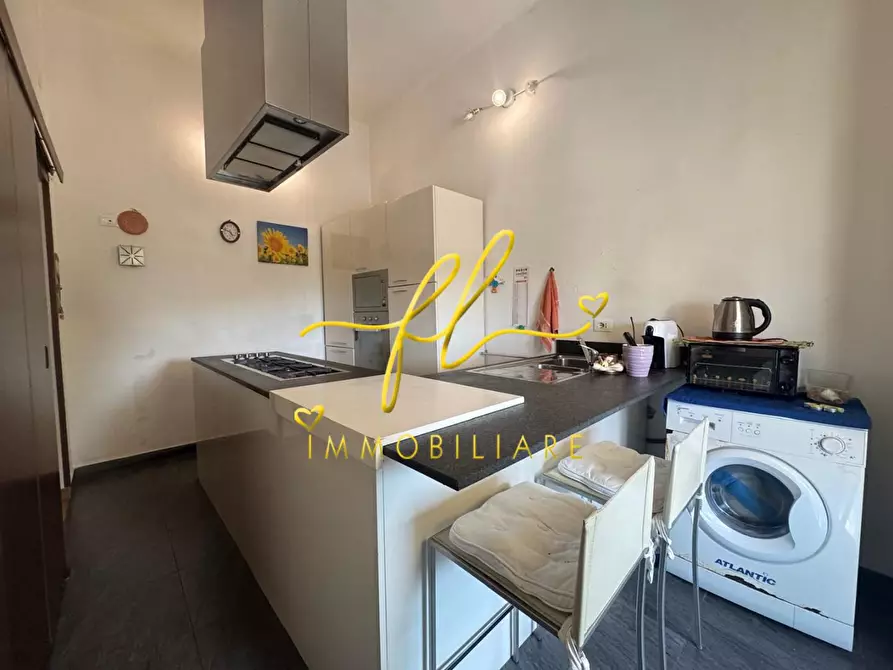 Immagine 9 di Appartamento in vendita  a Livorno