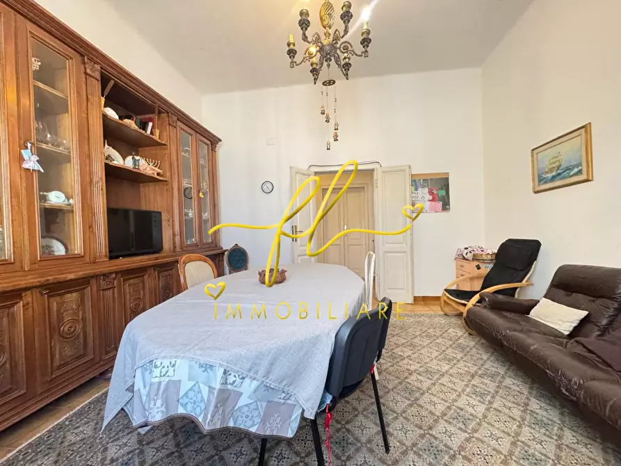 Immagine 6 di Appartamento in vendita  a Livorno