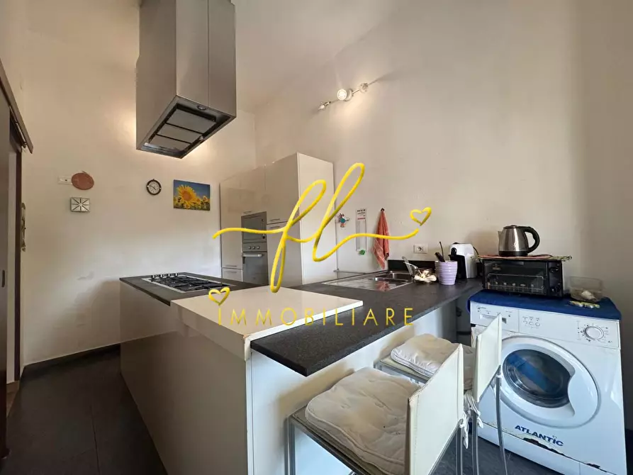 Immagine 12 di Appartamento in vendita  a Livorno