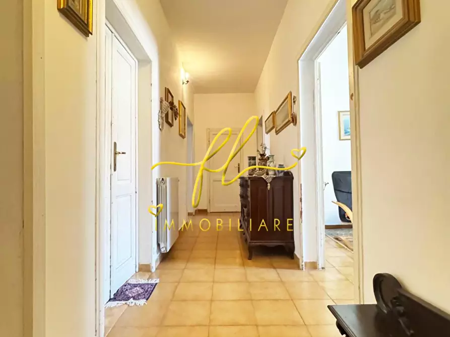 Immagine 14 di Appartamento in vendita  a Livorno