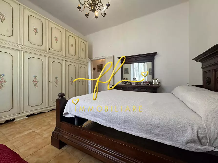 Immagine 19 di Appartamento in vendita  a Livorno