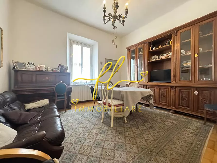 Immagine 1 di Appartamento in vendita  a Livorno