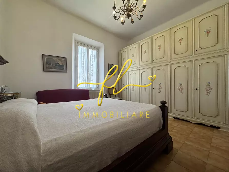 Immagine 17 di Appartamento in vendita  a Livorno