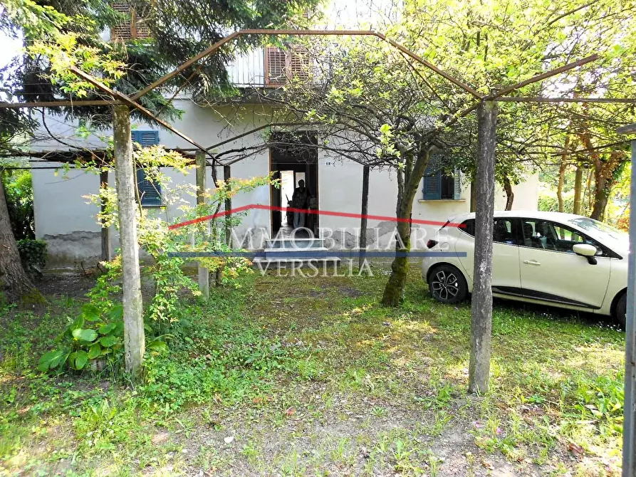 Immagine 4 di Casa bifamiliare in vendita  a Massa