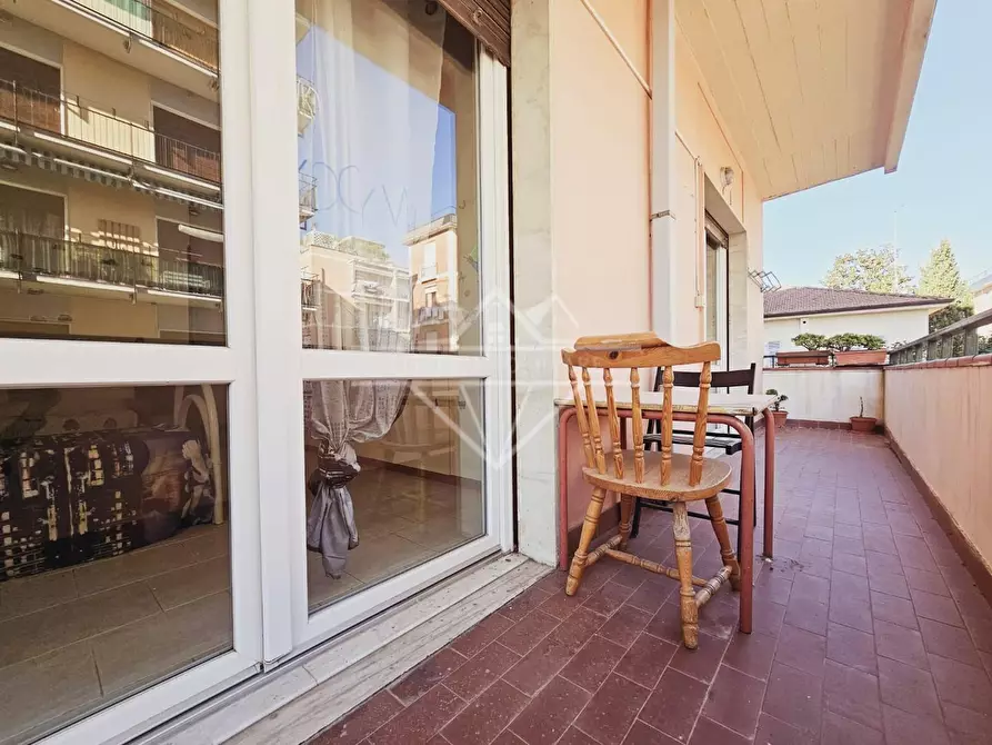 Immagine 21 di Appartamento in affitto  a Carrara