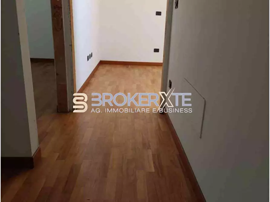 Immagine 6 di Casa semindipendente in vendita  a Carrara