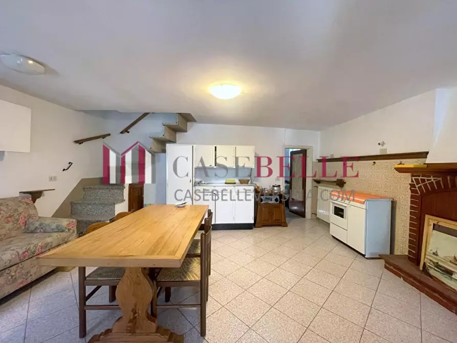 Immagine 2 di Terratetto in vendita  a Camaiore