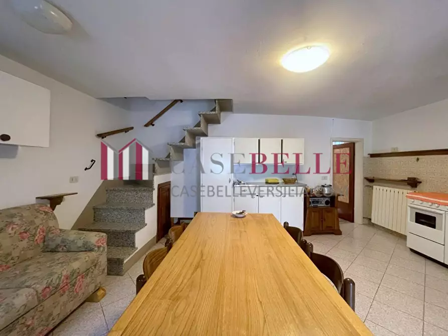 Immagine 5 di Terratetto in vendita  a Camaiore